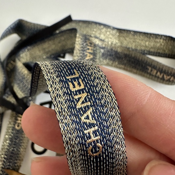 Chanel 54” with charm - Picture 2 of 4